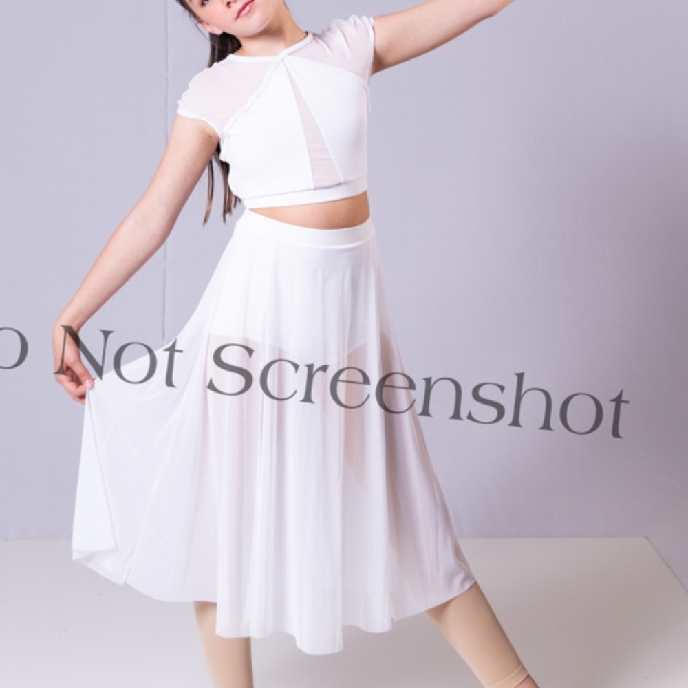 DANCE: Small Balera 2 piece white dance costume. Worn for 10 minutes 🤣